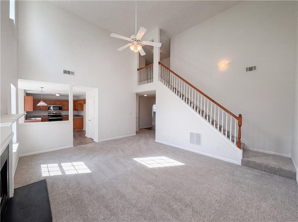 3 bedroom, 3 bathroom, 2,256 sq ft single family residence under contract at 2287 Silver Maple Circle, Ellenwood, GA 30294 — photo 6