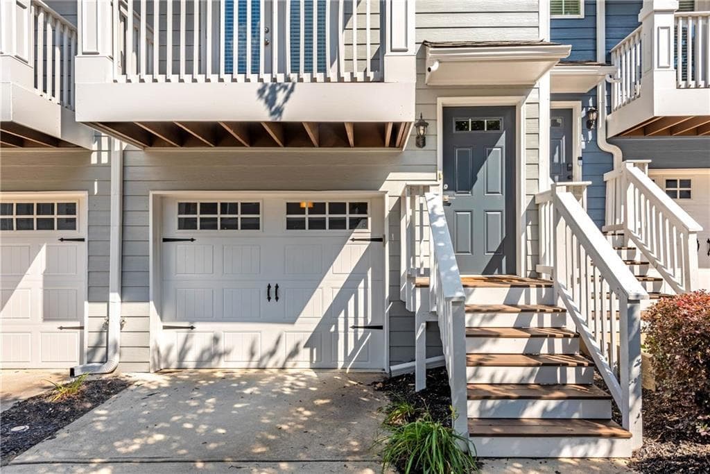 3 bedroom, 4 bathroom townhouse for sale at 3039 Liberty Way, Atlanta, GA 30318 — photo 8