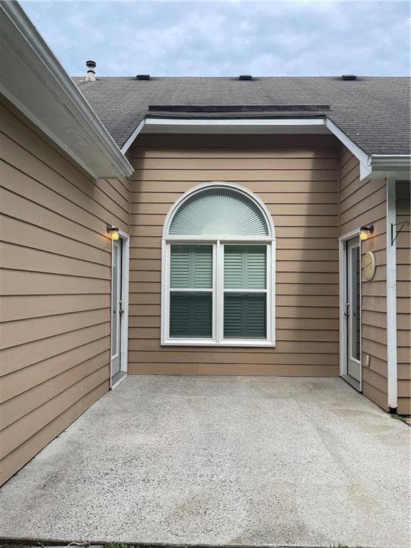 3 bedroom, 2 bathroom, 2,036 sq ft single family residence under contract at 420 Starfire Court, Suwanee, GA 30024 — photo 5