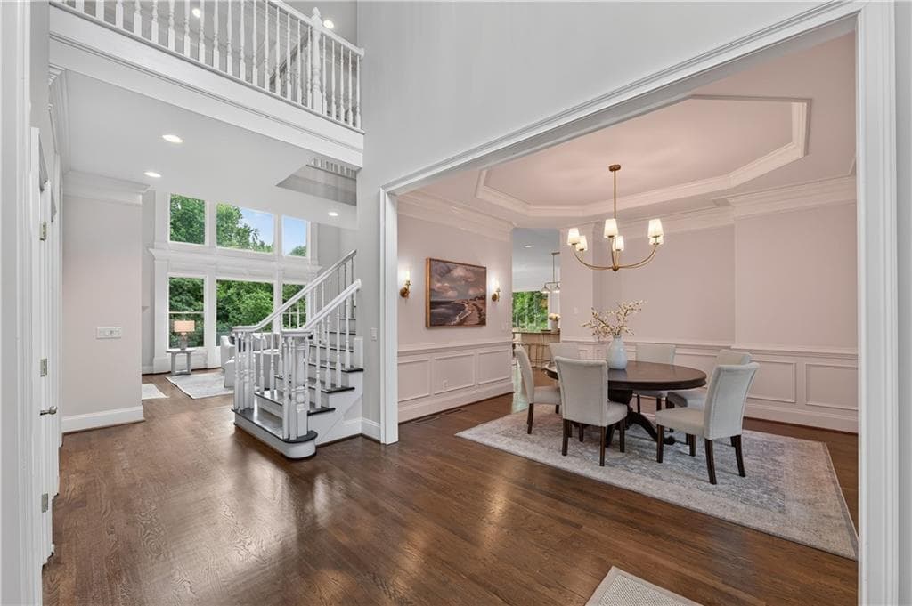 5 bedroom, 5 bathroom, 7,028 sq ft single family residence for sale at 60 Gladwyne Ridge Drive, Milton, GA 30004 — photo 3
