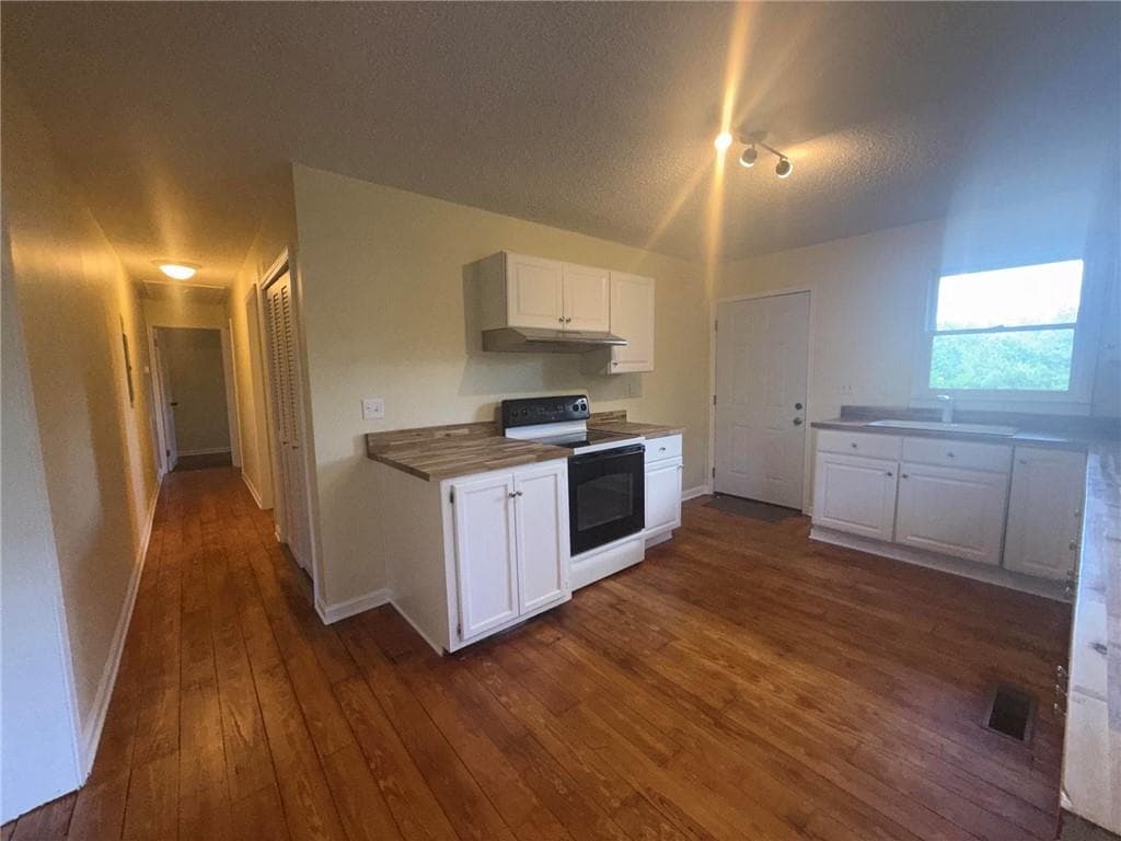 3 bedroom, 1 bathroom, 1,680 sq ft single family residence for sale at 571 Autry Road, Plainville, GA 30733 — photo 9