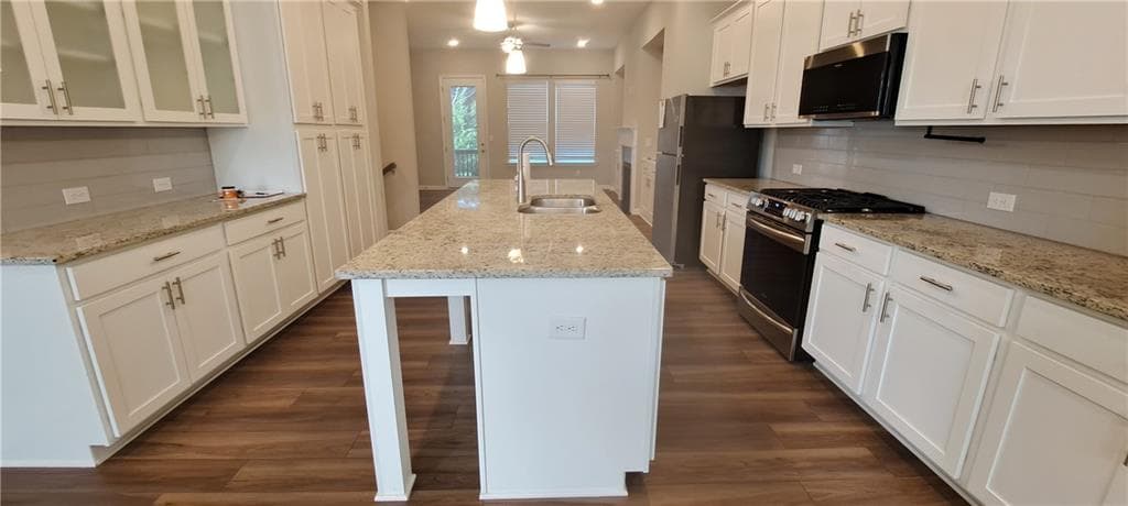 3 bedroom, 4 bathroom, 2,027 sq ft townhouse for rent at 3249 Herald Drive, Scottdale, GA 30079 for $2,600 a month — photo 4
