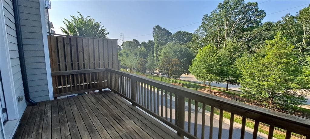 3 bedroom, 4 bathroom, 2,027 sq ft townhouse for rent at 3249 Herald Drive, Scottdale, GA 30079 for $2,600 a month — photo 10