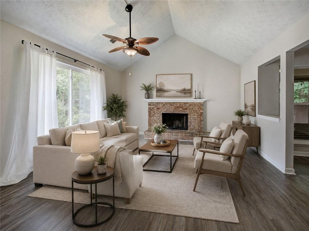 2 bedroom, 2 bathroom townhouse for rent at 1252 Minhinette Drive 1252, Roswell, GA 30075 for $2,250 a month — photo 3