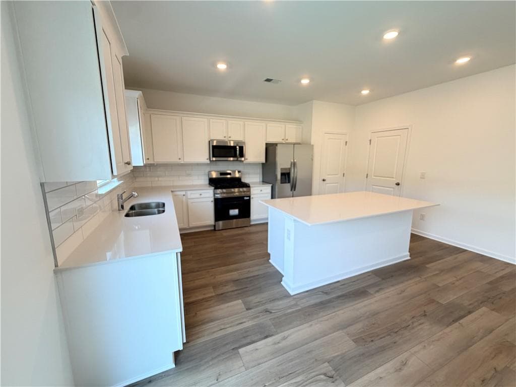 4 bedroom, 4 bathroom, 2,522 sq ft single family residence for sale at 3754 Aiyana Way, Bethlehem, GA 30620 — photo 3