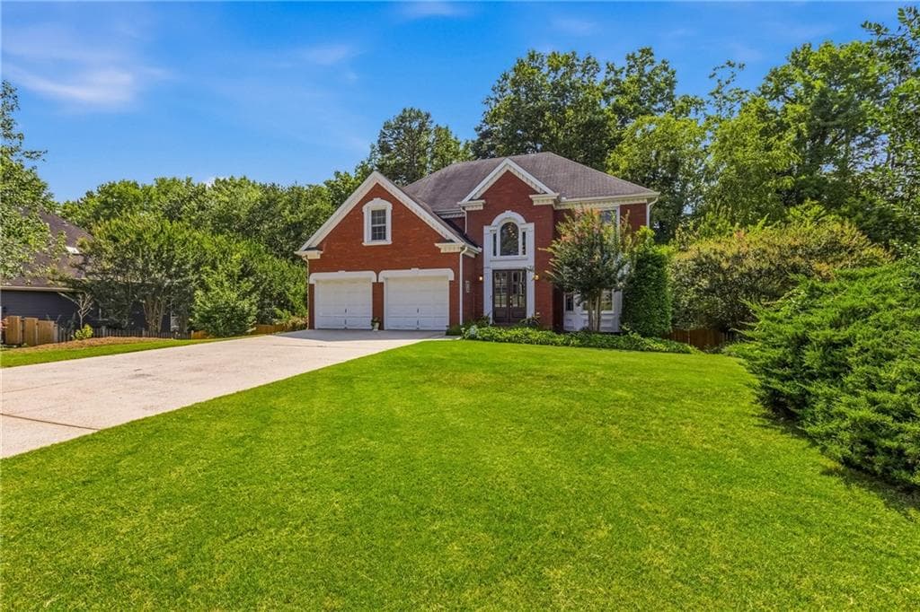 4 bedroom, 3 bathroom, 2,868 sq ft single family residence for sale at 4924 Marlos, Marietta, GA 30066 — photo 3