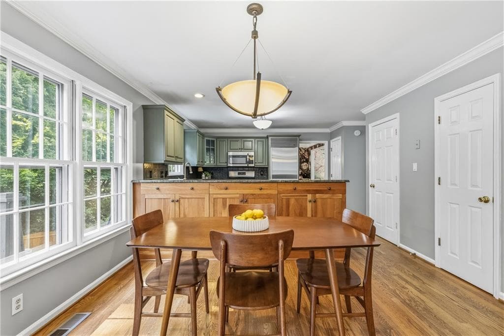 4 bedroom, 3 bathroom, 2,868 sq ft single family residence for sale at 4924 Marlos, Marietta, GA 30066 — photo 10