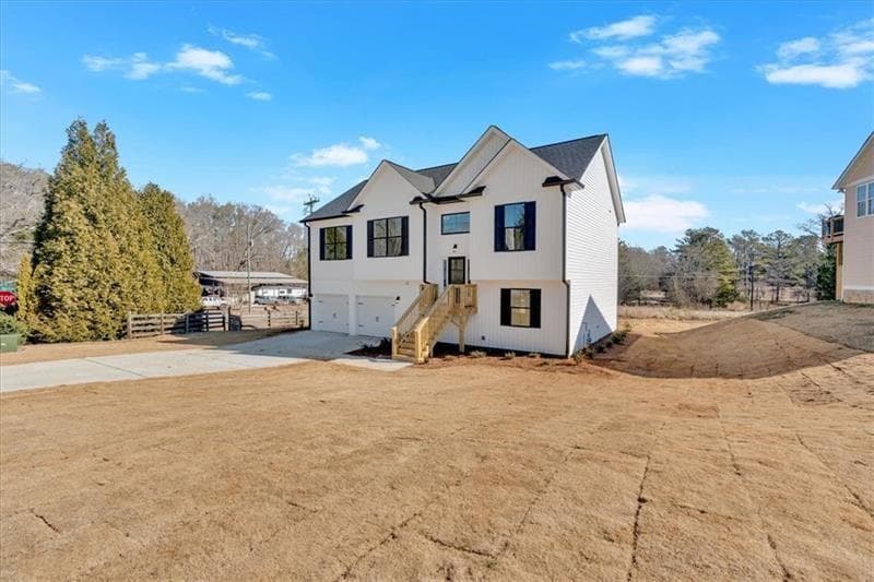 4 bedroom, 3 bathroom, 2,310 sq ft single family residence for sale at 16 Mountain Chase Road, Rome, GA 30165 — photo 3