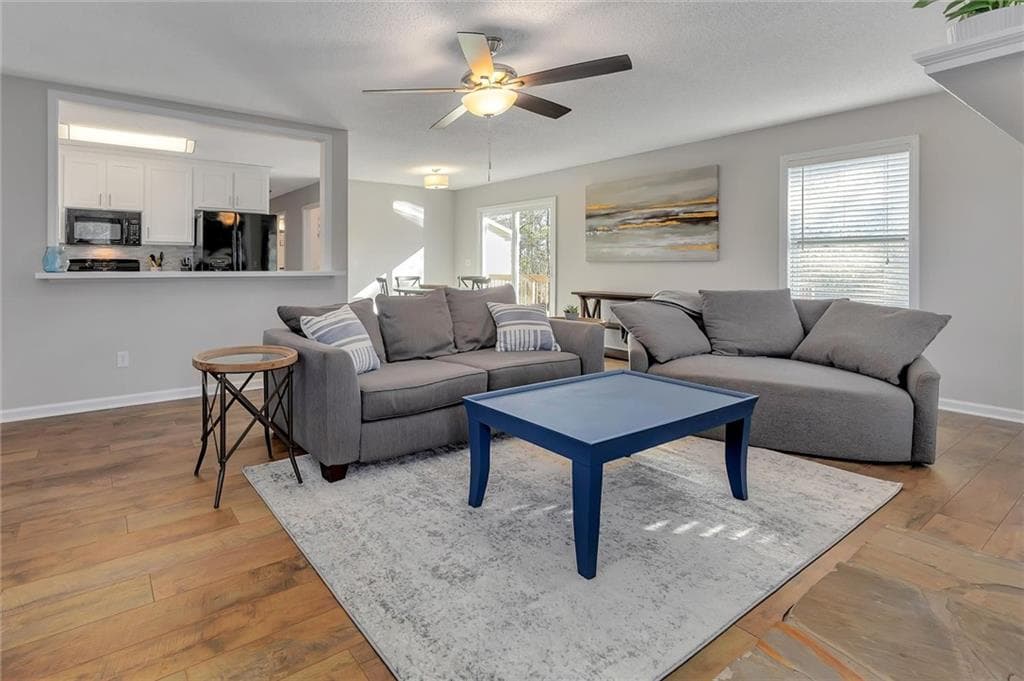 2 bedroom, 2 bathroom, 1,150 sq ft single family residence for rent at 1817A Hardman Lane, Woodstock, GA 30188 for $2,600 a month — photo 5