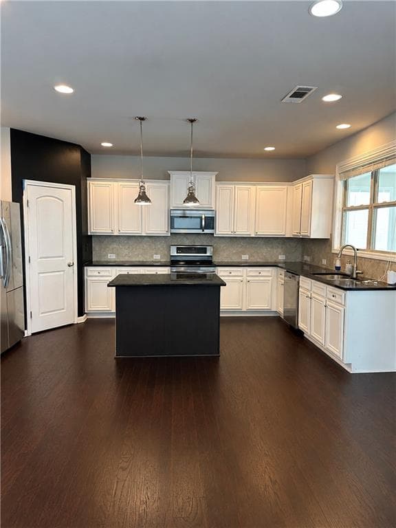 5 bedroom, 4 bathroom, 4,276 sq ft single family residence for rent at 237 Franklin Street, Braselton, GA 30517 for $3,200 a month — photo 6