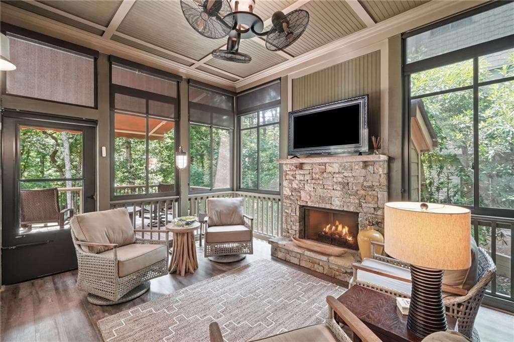 4 bedroom, 4 bathroom, 4,167 sq ft single family residence under contract at 204 Sinti Trail, Big Canoe, GA 30143 — photo 9