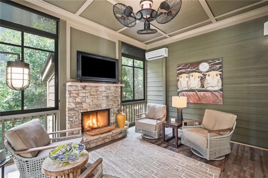 4 bedroom, 4 bathroom, 4,167 sq ft single family residence under contract at 204 Sinti Trail, Big Canoe, GA 30143 — photo 8