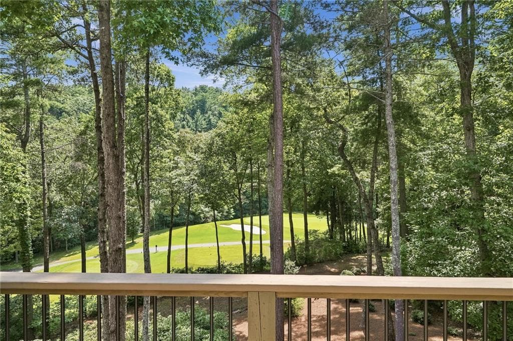 4 bedroom, 4 bathroom, 4,167 sq ft single family residence under contract at 204 Sinti Trail, Big Canoe, GA 30143 — photo 2
