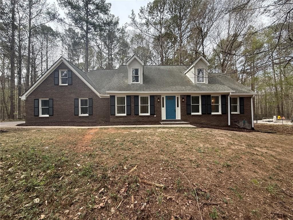 4 bedroom, 5 bathroom, 3,065 sq ft single family residence sold at 185 Melanie Lane, Fayetteville, GA 30214