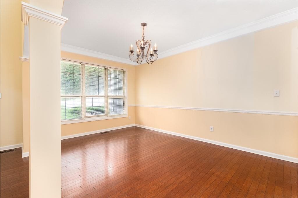 6 bedroom, 4 bathroom, 3,447 sq ft single family residence for sale at 5535 Sylvania Drive, Mableton, GA 30126 — photo 6