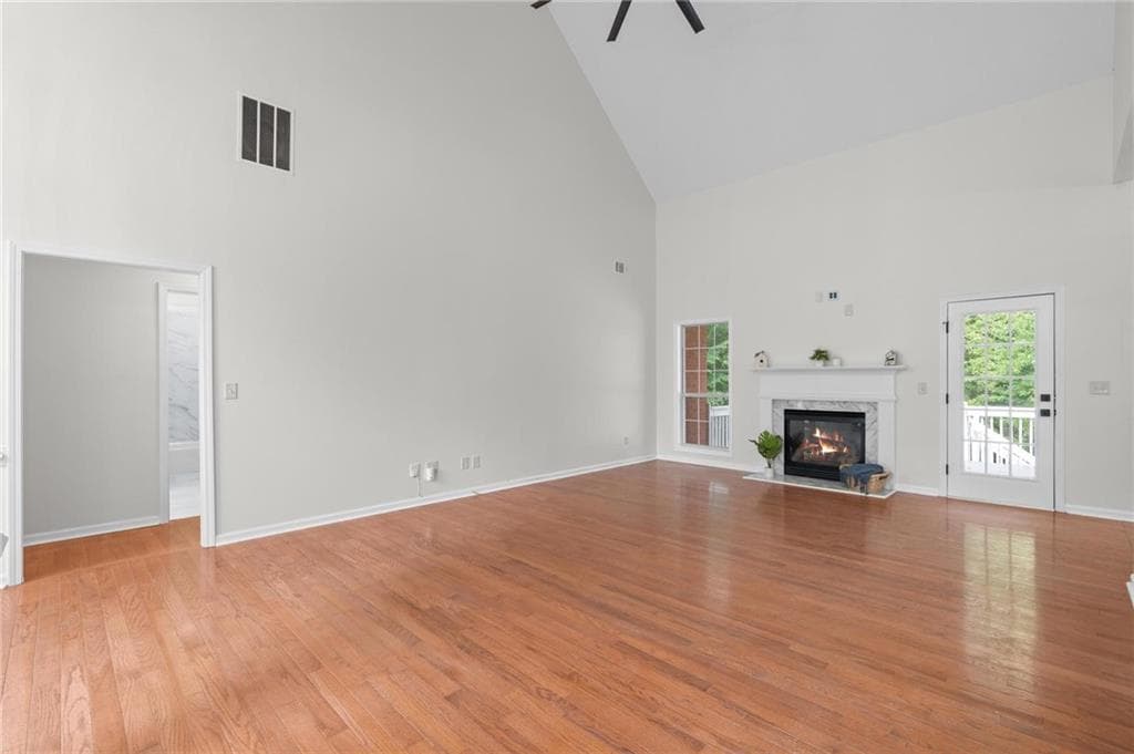 4 bedroom, 4 bathroom, 3,966 sq ft single family residence for sale at 1048 Crown River Parkway, Mcdonough, GA 30252 — photo 6