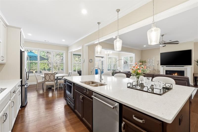 4 bedroom, 5 bathroom, 4,006 sq ft single family residence for sale at 4942 Glencree Court, Powder Springs, GA 30127 — photo 8