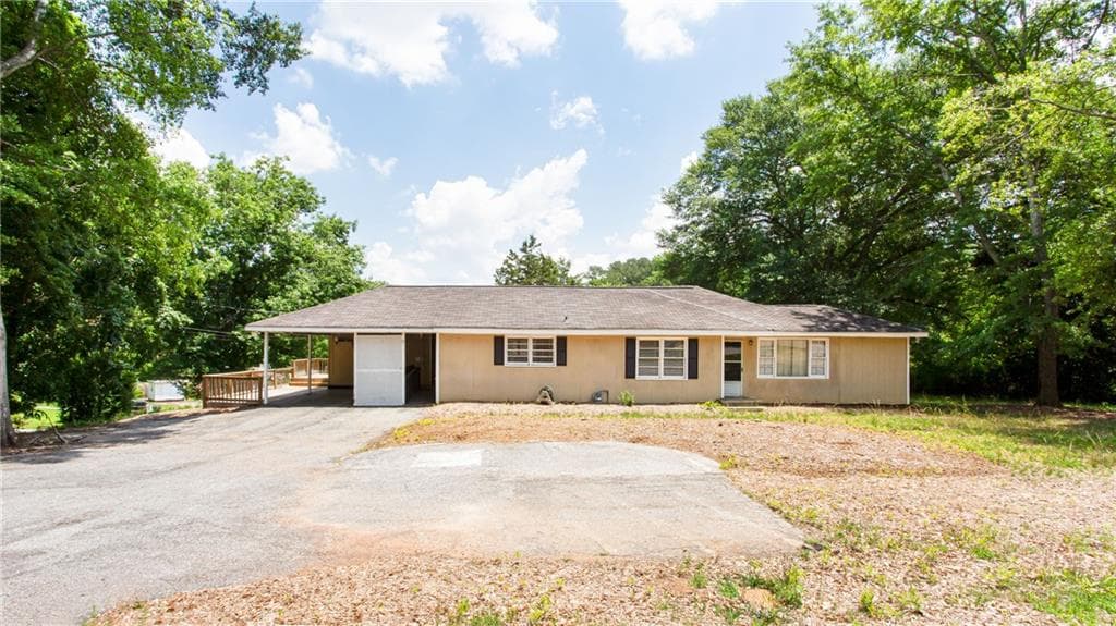 2 bedroom, 2 bathroom single family residence for sale at 2758 Five Forks Trickum Road, Lawrenceville, GA 30044