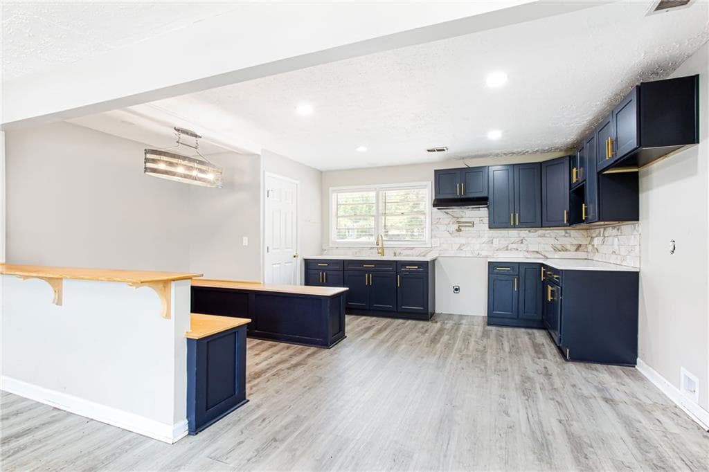 2 bedroom, 2 bathroom single family residence for sale at 2758 Five Forks Trickum Road, Lawrenceville, GA 30044 — photo 3