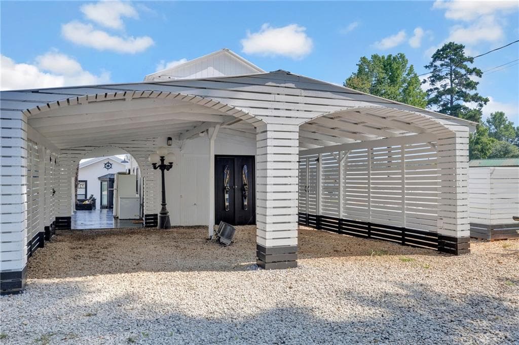 4 bedroom, 4 bathroom, 1,052 sq ft single family residence for sale at 134 Lakeshore Drive, Monticello, GA 31064 — photo 5