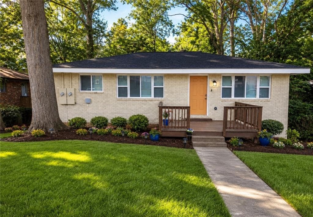 duplex for sale at 1341 Pine Avenue, Atlanta, GA 30344
