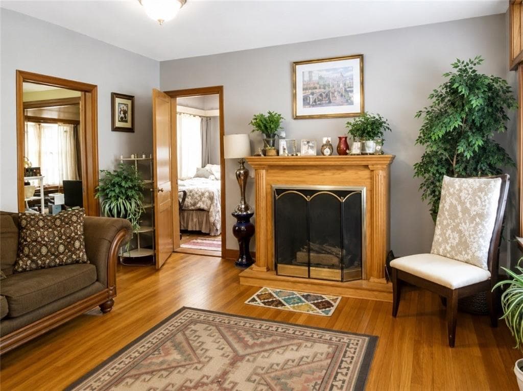 3 bedroom, 2 bathroom, 1,602 sq ft single family residence for sale at 2647 Elsinore Street, Atlanta, GA 30344 — photo 1 of 16