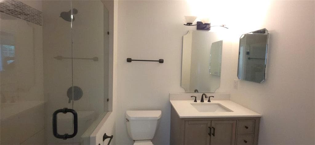 4 bedroom, 3 bathroom, 1,898 sq ft single family residence for rent at 190 Barrington Drive Drive, Roswell, GA 30076 for $2,695 a month — photo 9
