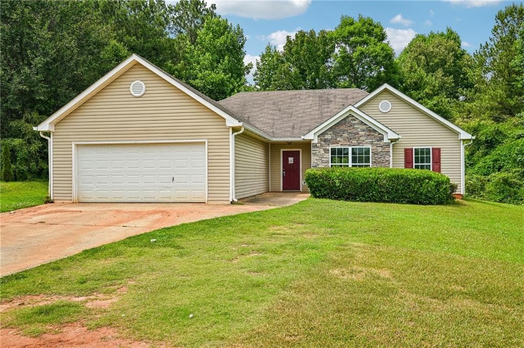 3 bedroom, 2 bathroom, 1,464 sq ft single family residence for sale at 70 Shenandoah Lane, Covington, GA 30016 — photo 2