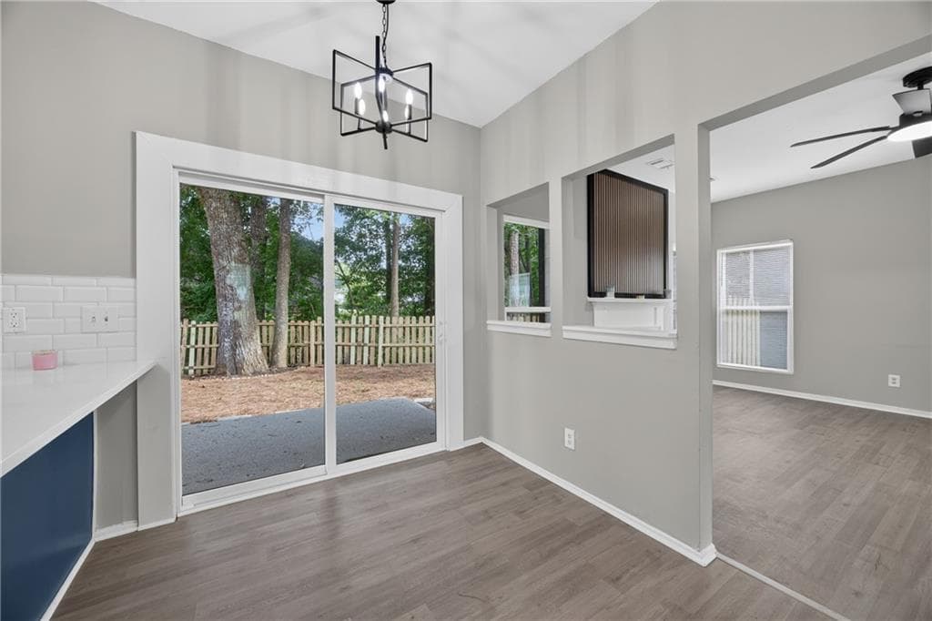 3 bedroom, 3 bathroom, 1,494 sq ft single family residence under contract at 6229 Marbut Farms Lane, Lithonia, GA 30058 — photo 10