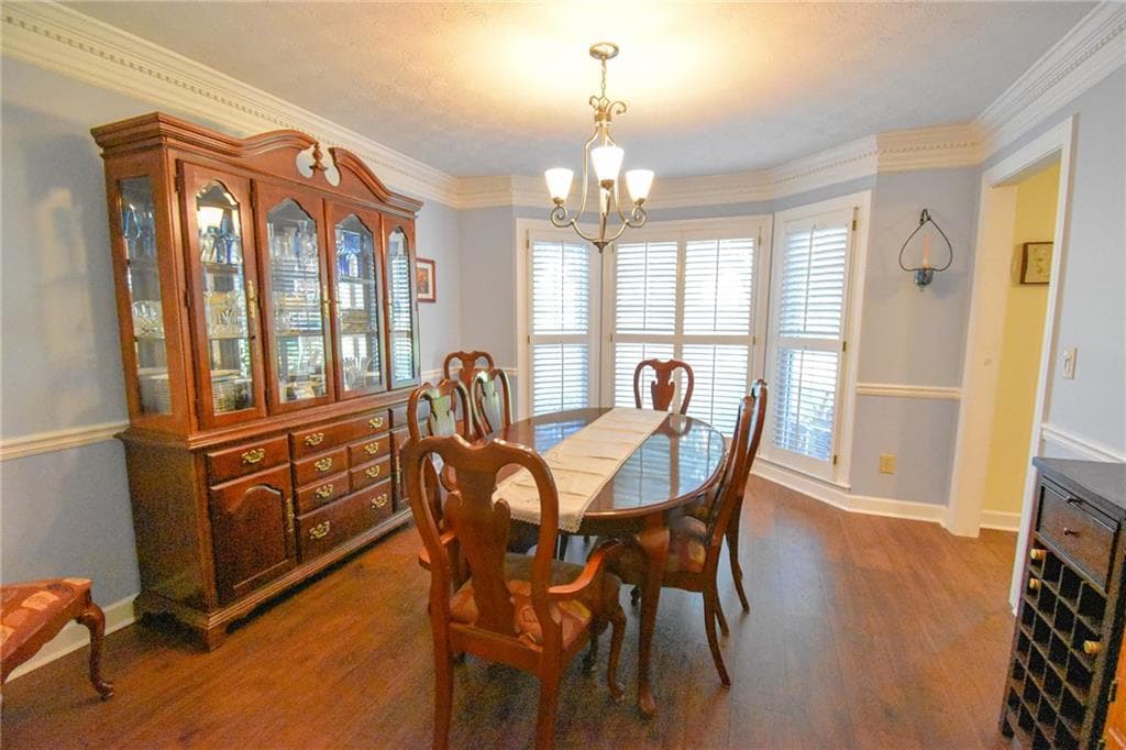 5 bedroom, 3 bathroom, 2,992 sq ft single family residence for sale at 5245 Bowers Brook Drive, Lilburn, GA 30047 — photo 9