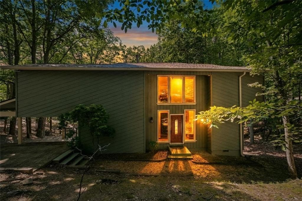 3 bedroom, 3 bathroom, 1,814 sq ft single family residence for sale at 102 Jack Pine Court, Waleska, GA 30183 — photo 2