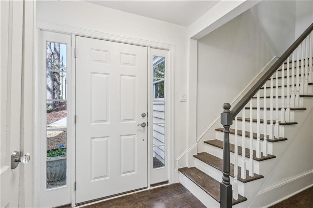 4 bedroom, 4 bathroom single family residence for rent at 43 Peachtree Way, Atlanta, GA 30305 for $6,995 a month — photo 3