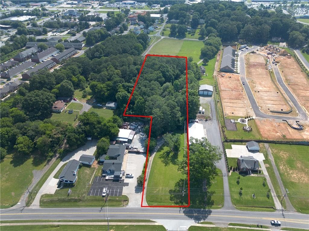 3 bedroom, 2 bathroom single family residence for sale at 1007 N Tennessee Street, Cartersville, GA 30120