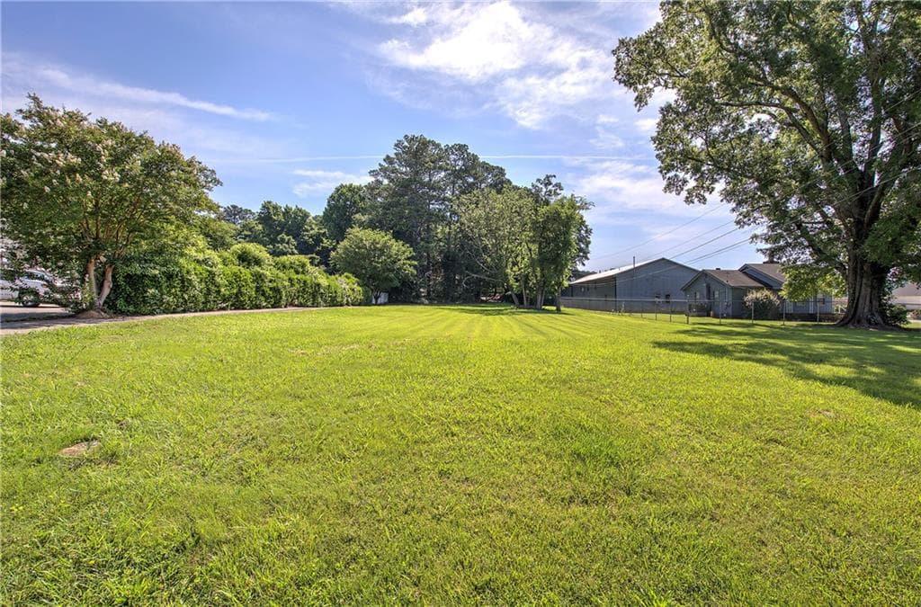 3 bedroom, 2 bathroom single family residence for sale at 1007 N Tennessee Street, Cartersville, GA 30120 — photo 6