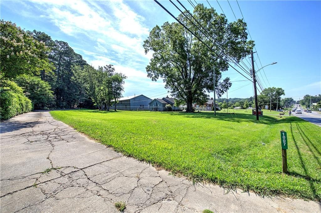 3 bedroom, 2 bathroom single family residence for sale at 1007 N Tennessee Street, Cartersville, GA 30120 — photo 7