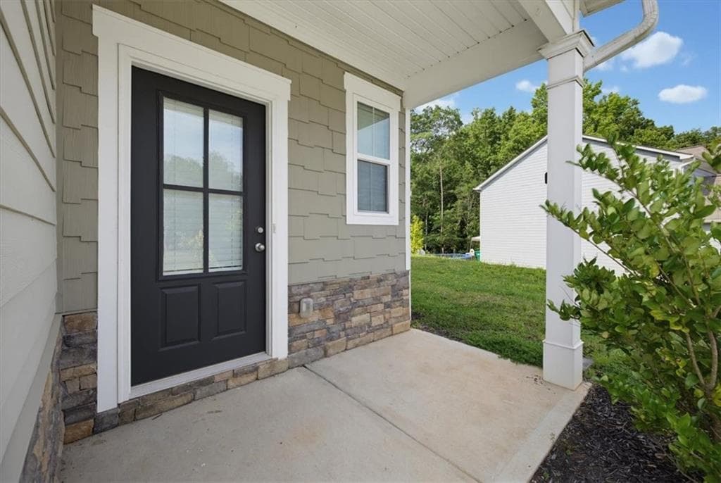4 bedroom, 3 bathroom, 1,849 sq ft single family residence for sale at 761 Jackson Court, Social Circle, GA 30025 — photo 4