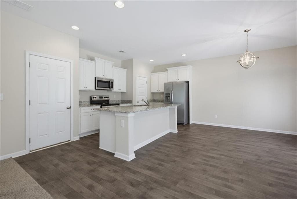 4 bedroom, 3 bathroom, 1,849 sq ft single family residence for sale at 761 Jackson Court, Social Circle, GA 30025 — photo 8