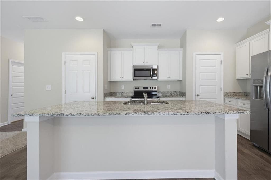 4 bedroom, 3 bathroom, 1,849 sq ft single family residence for sale at 761 Jackson Court, Social Circle, GA 30025 — photo 10