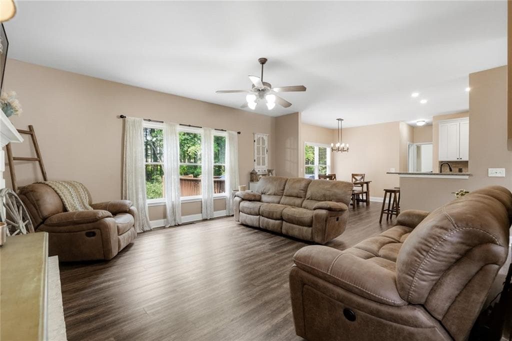 6 bedroom, 5 bathroom, 3,696 sq ft single family residence for sale at 5305 Old Haven Court, Cumming, GA 30041 — photo 7