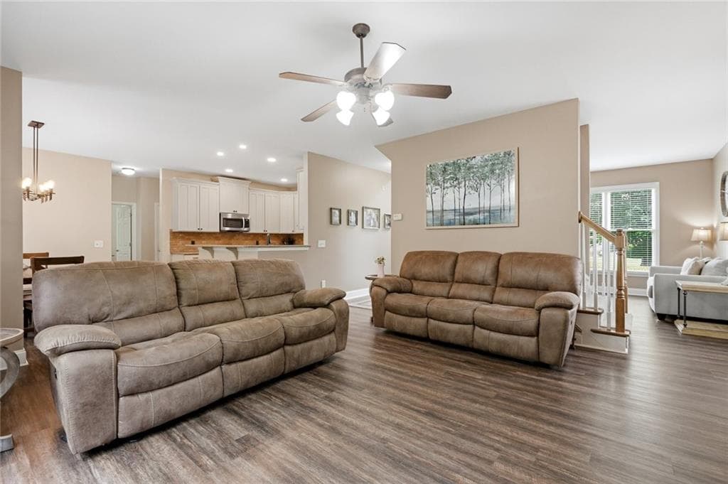 6 bedroom, 5 bathroom, 3,696 sq ft single family residence for sale at 5305 Old Haven Court, Cumming, GA 30041 — photo 8