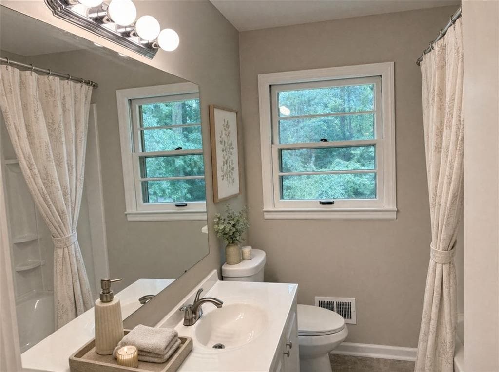 3 bedroom, 2 bathroom, 1,445 sq ft single family residence for sale at 6135 Queens Road, Douglasville, GA 30135 — photo 4