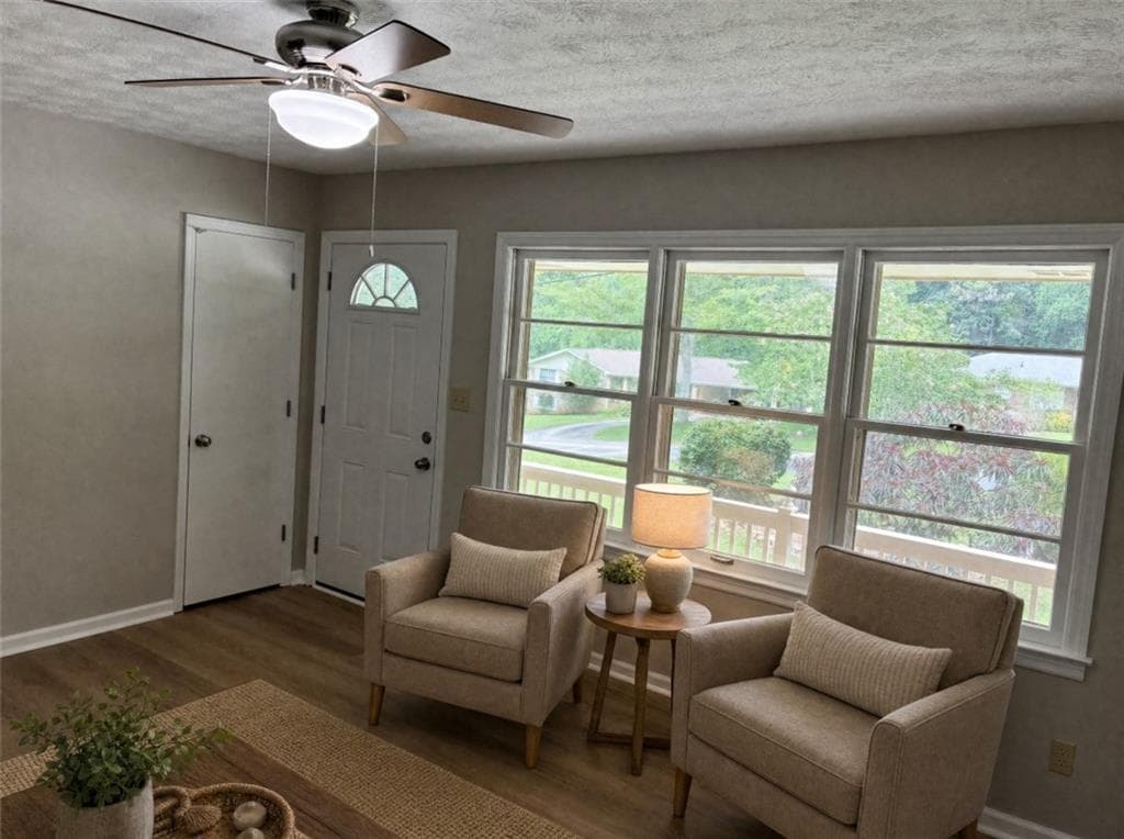 3 bedroom, 2 bathroom, 1,445 sq ft single family residence for sale at 6135 Queens Road, Douglasville, GA 30135 — photo 5