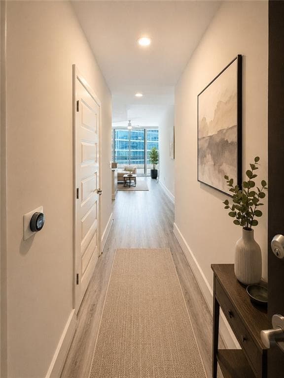 1 bedroom, 1 bathroom, 867 sq ft condominium for sale at 1080 Peachtree Street 605, Atlanta, GA 30309 — photo 3