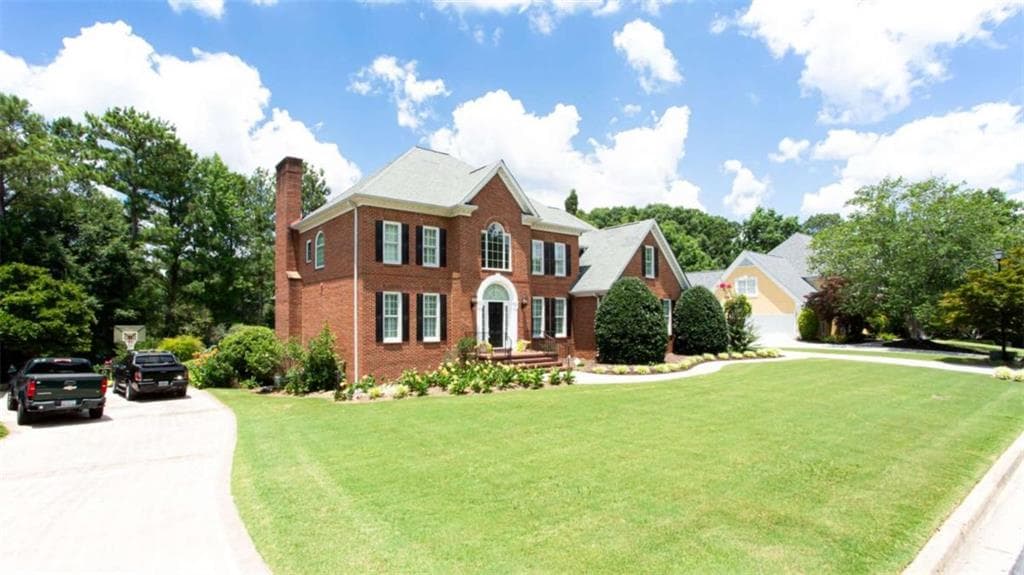5 bedroom, 5 bathroom, 4,758 sq ft single family residence for sale at 2651 Brentford Lane, Snellville, GA 30078 — photo 9