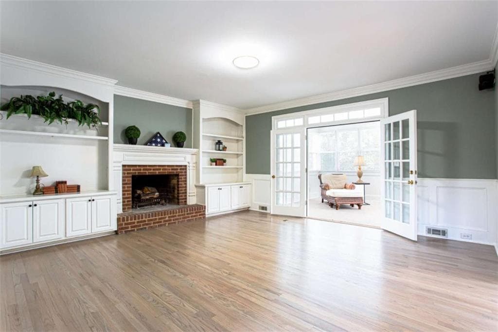 5 bedroom, 5 bathroom, 4,758 sq ft single family residence for sale at 2651 Brentford Lane, Snellville, GA 30078 — photo 5