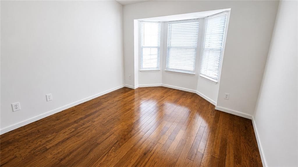 2 bedroom, 3 bathroom, 1,248 sq ft townhouse for rent at 1271 Vintage Pointe Dr, Lawrenceville, GA 30044 for $1,700 a month — photo 8