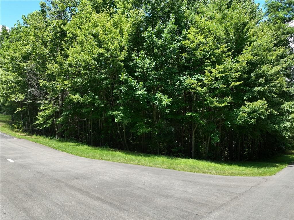 single family residence for sale at 122 Cloudland Drive, Ellijay, GA 30536 — photo 7
