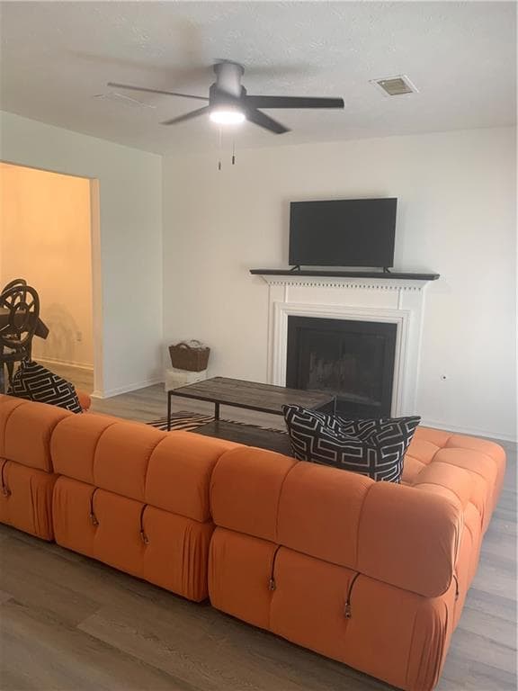 3 bedroom, 3 bathroom, 1,248 sq ft single family residence for rent at 6182 Saint Charles Court, Lithonia, GA 30058 for $2,300 a month — photo 4