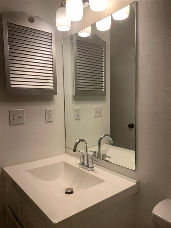 3 bedroom, 3 bathroom, 1,248 sq ft single family residence for rent at 6182 Saint Charles Court, Lithonia, GA 30058 for $2,300 a month — photo 7
