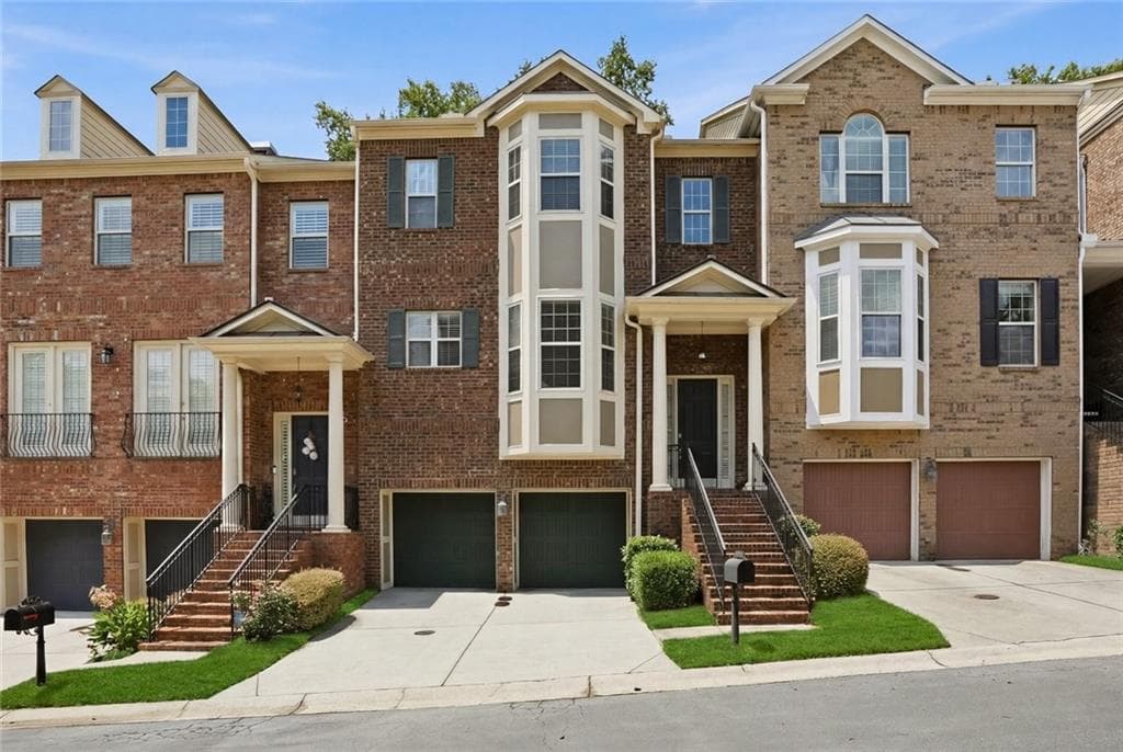 3 bedroom, 4 bathroom, 3,746 sq ft townhouse for sale at 3120 Sugarberry Lane, Atlanta, GA 30339